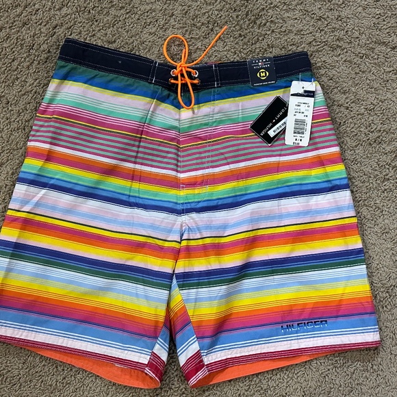 NWT Men's TOMMY HILFIGER Multi Stripe Swim Board Shorts Size M - Picture 1 of 4